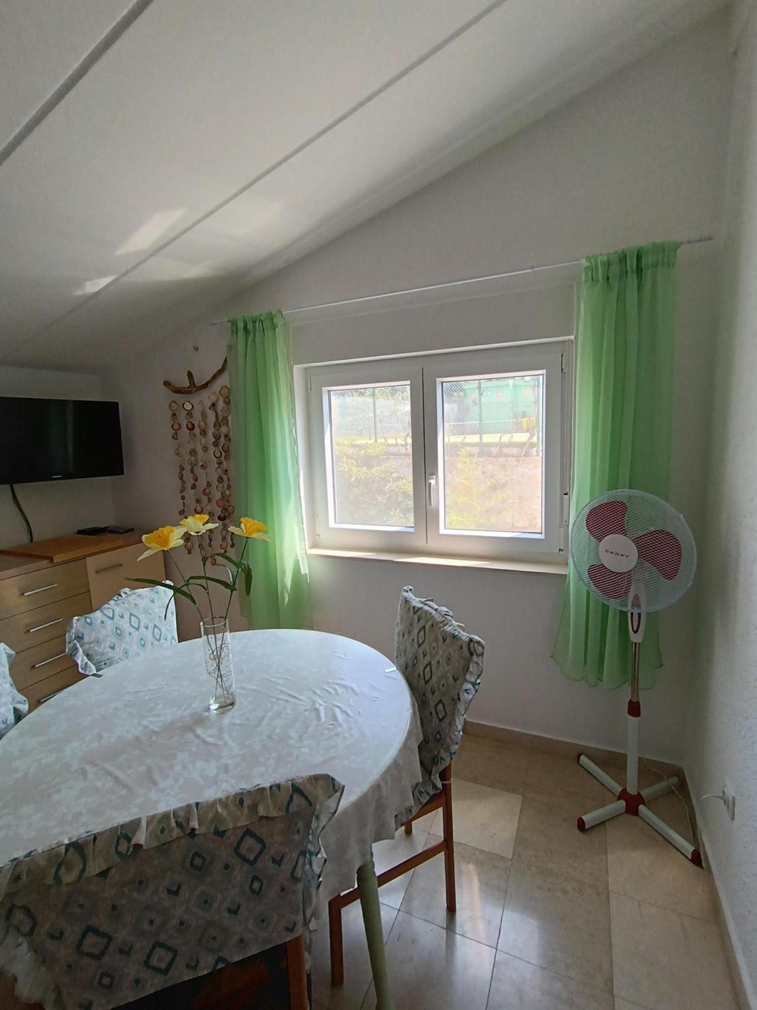 Levak Apartments - Apt. 1 Pjescana Uvala Dış mekan fotoğraf