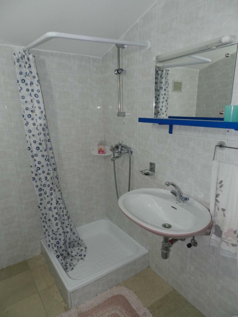 Levak Apartments - Apt. 1 Pjescana Uvala Dış mekan fotoğraf
