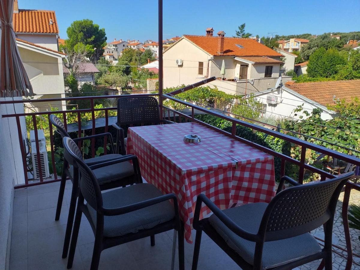 Levak Apartments - Apt. 1 Pjescana Uvala Dış mekan fotoğraf